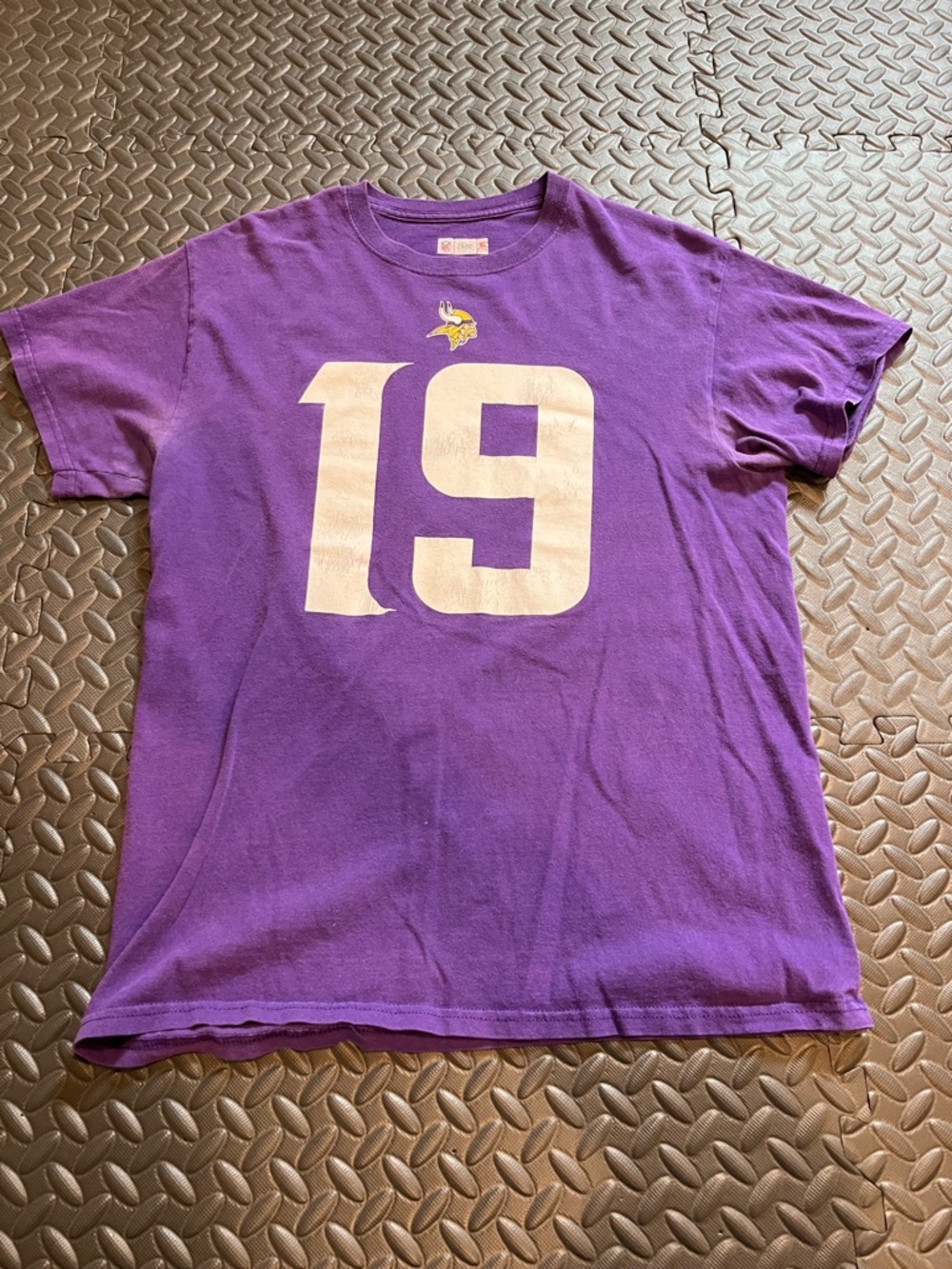 NFL Purple Minnesota Vikings Fan Tee with Team Logo